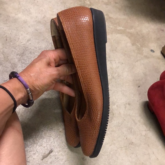 Boutique Salvadore Ferragamo - Picture 3 of 5